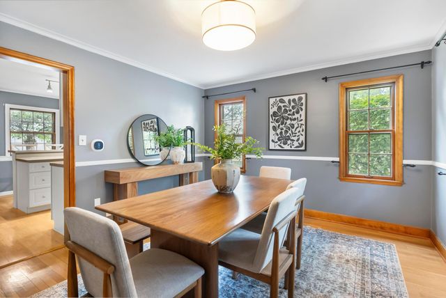 2828 Kensington Place W, Columbus, OH 43202