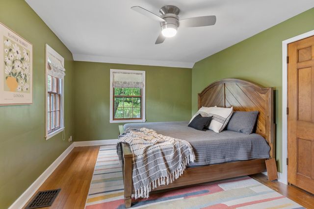 2828 Kensington Place W, Columbus, OH 43202