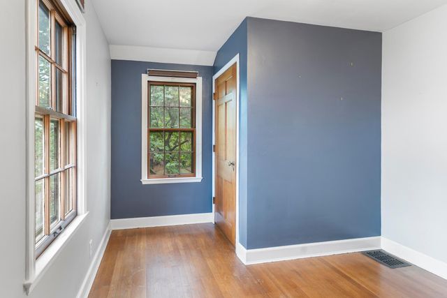 2828 Kensington Place W, Columbus, OH 43202