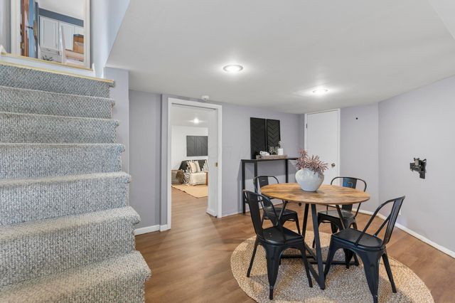 2828 Kensington Place W, Columbus, OH 43202