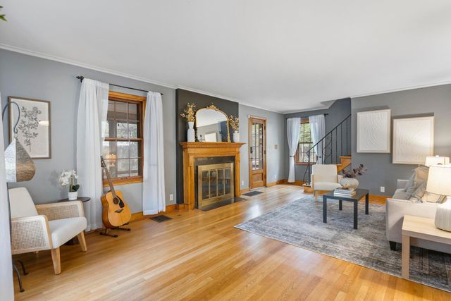 2828 Kensington Place W, Columbus, OH 43202