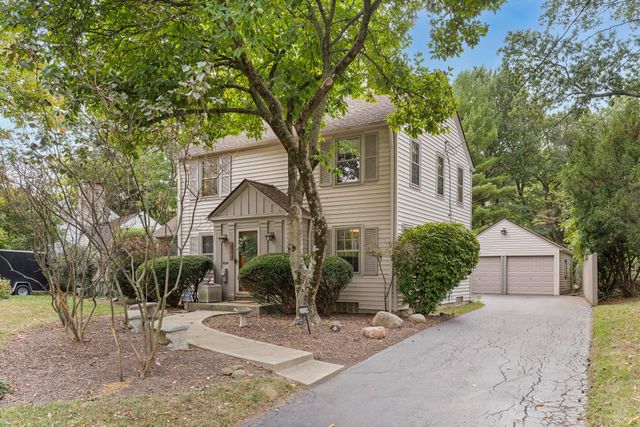 2828 Kensington Place W, Columbus, OH 43202