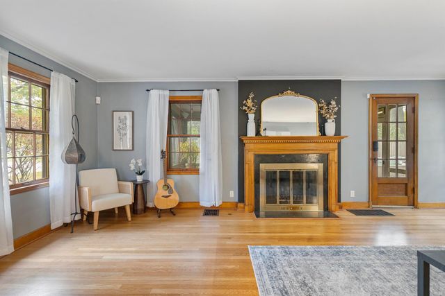 2828 Kensington Place W, Columbus, OH 43202