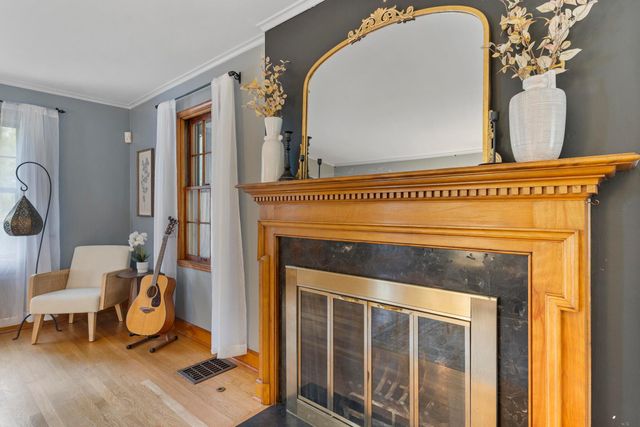 2828 Kensington Place W, Columbus, OH 43202