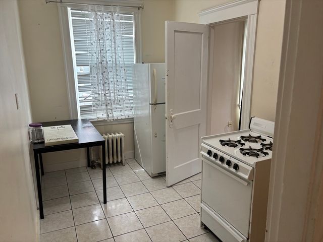 117 Summer Street 5, Malden, MA 02148