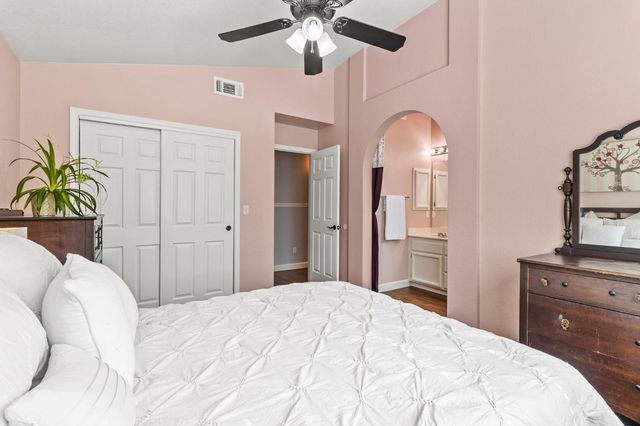 8927 Cypress View Way, Elk Grove, CA 95758