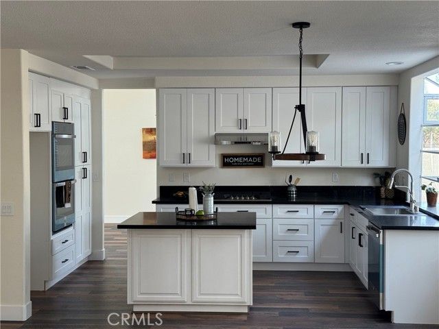 39198 Calistoga, Murrieta, CA 92563