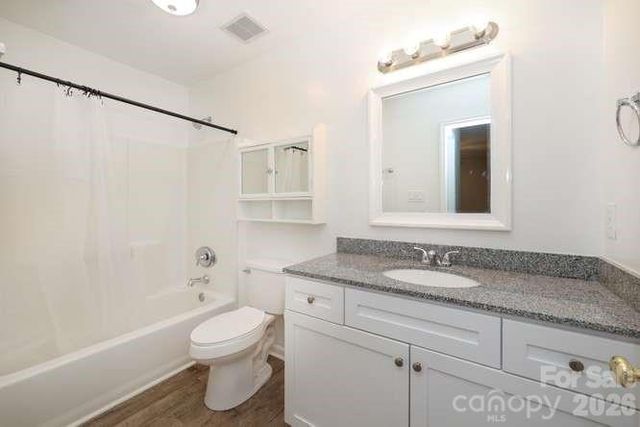 14011 Eden Court, Pineville, NC 28134