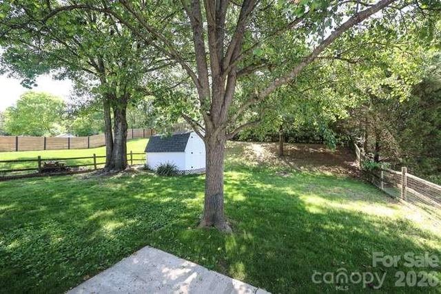 14011 Eden Court, Pineville, NC 28134