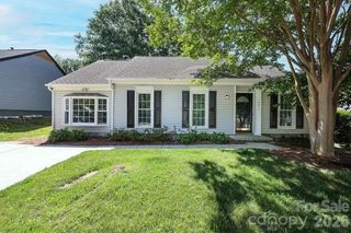 14011 Eden Court, Pineville, NC 28134