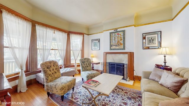 9324 S Damen Avenue, Chicago, IL 60643