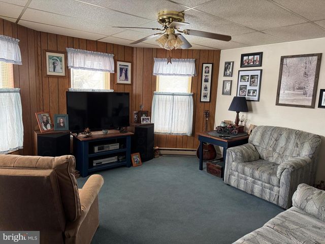 419 FREDERICK ST, Hanover, PA 17331