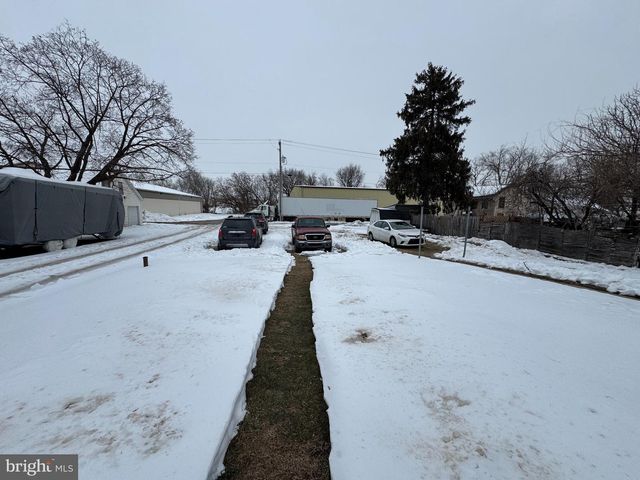 419 FREDERICK ST, Hanover, PA 17331