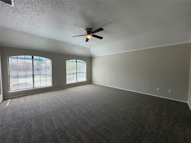 904 Shady Brook Lane, Cedar Hill, TX 75104