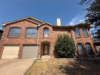 904 Shady Brook Lane, Cedar Hill, TX 75104