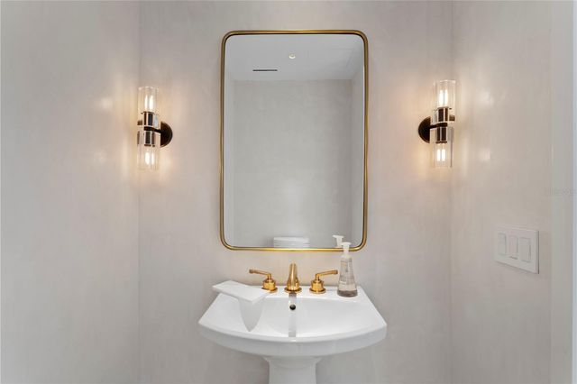 1000 WATER STREET 1201, Tampa, FL 33602