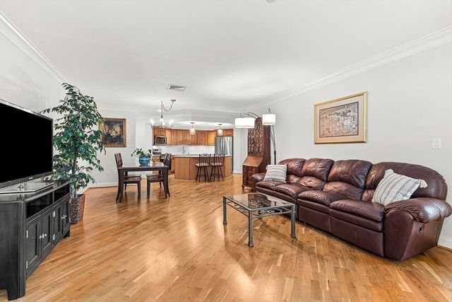 490 Main St 209, Northborough, MA 01532