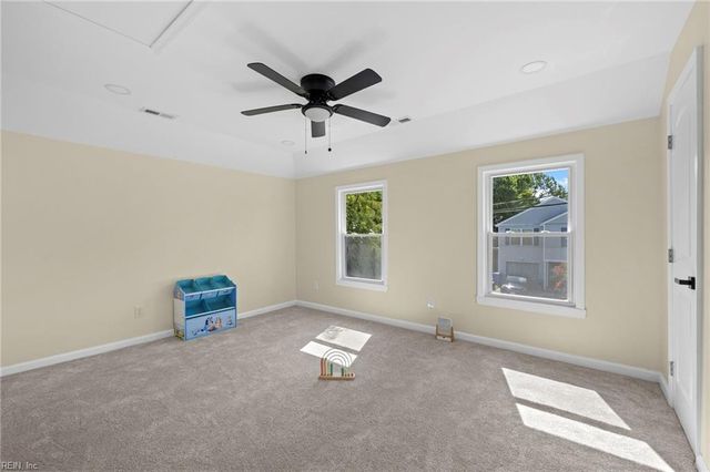 1024 Melton ST, Chesapeake, VA 23324