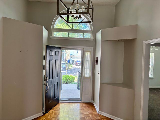 3812 Landridge Drive, Lexington, KY 40514