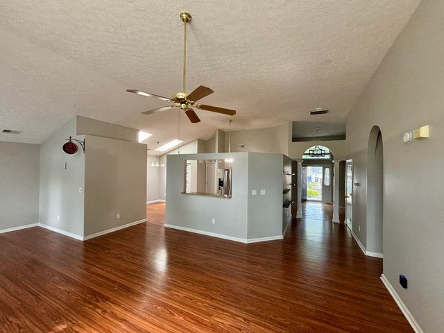 3812 Landridge Drive, Lexington, KY 40514