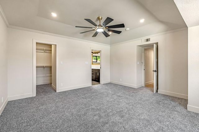 300 W Adrian Way, Hanford, CA 93230