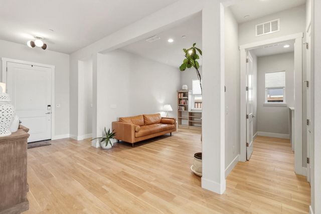 4248 Grey Hawk St, Folsom, CA 95630