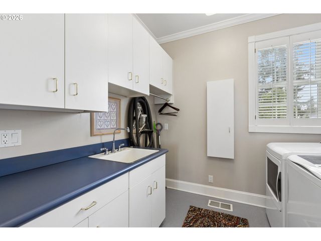 14161 Sw TOOZE Rd, Sherwood, OR 97140