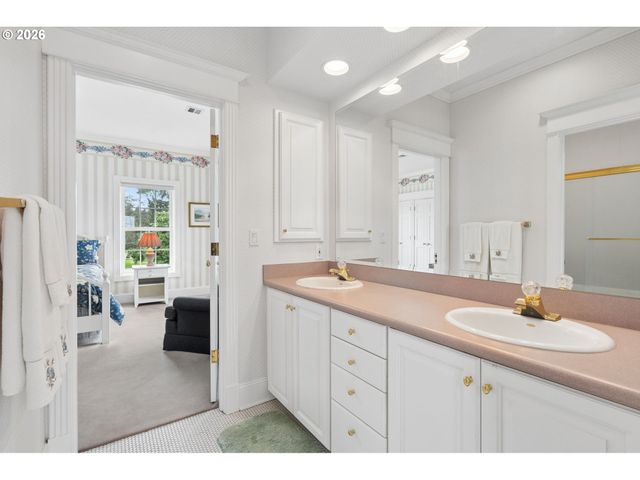 14161 Sw TOOZE Rd, Sherwood, OR 97140