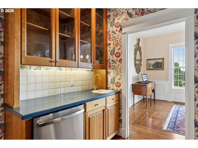 14161 Sw TOOZE Rd, Sherwood, OR 97140