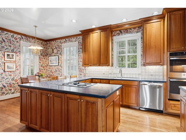 14161 Sw TOOZE Rd, Sherwood, OR 97140