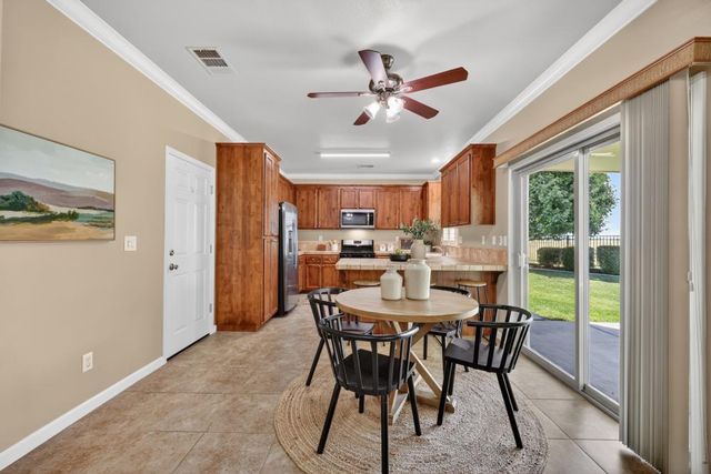 2732 Le Bourget Ln, Lincoln, CA 95648