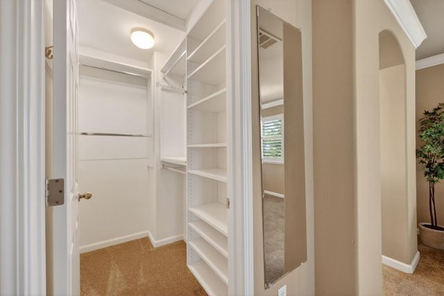 2732 Le Bourget Ln, Lincoln, CA 95648