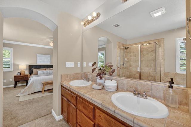 2732 Le Bourget Ln, Lincoln, CA 95648