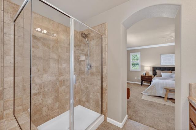 2732 Le Bourget Ln, Lincoln, CA 95648
