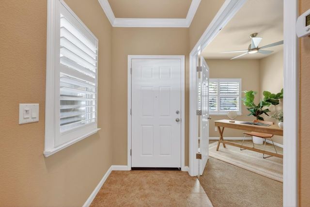 2732 Le Bourget Ln, Lincoln, CA 95648