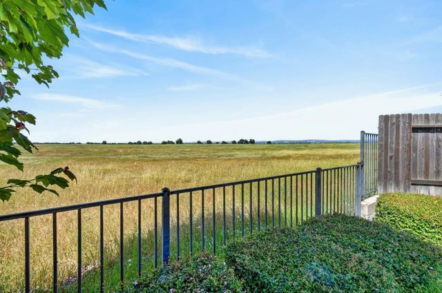 2732 Le Bourget Ln, Lincoln, CA 95648