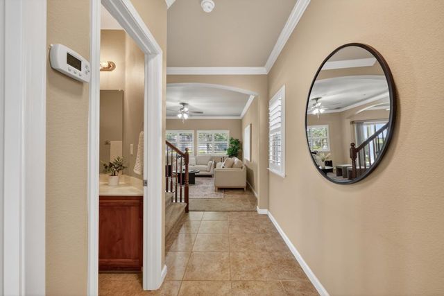 2732 Le Bourget Ln, Lincoln, CA 95648