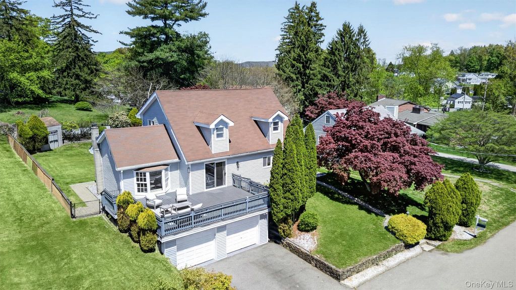 5 Arlington Court, Montrose, NY 10548
