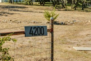 4200 Deer TRL, Spicewood, TX 78669