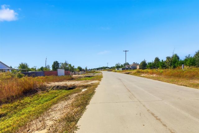 482 Road 5251, Cleveland, TX 77327