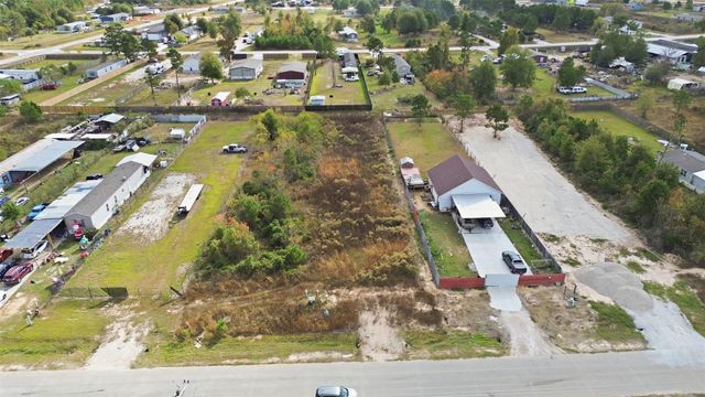 482 Road 5251, Cleveland, TX 77327