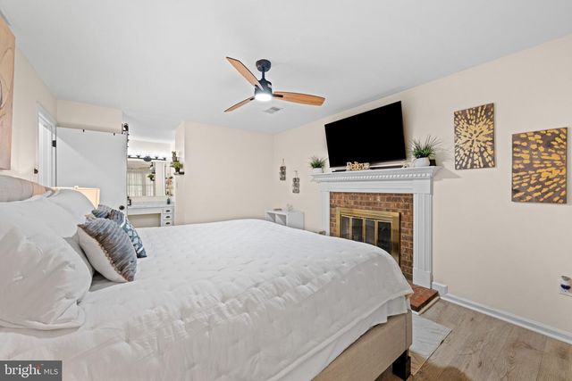 11858 ANTIETAM RD, Woodbridge, VA 22192