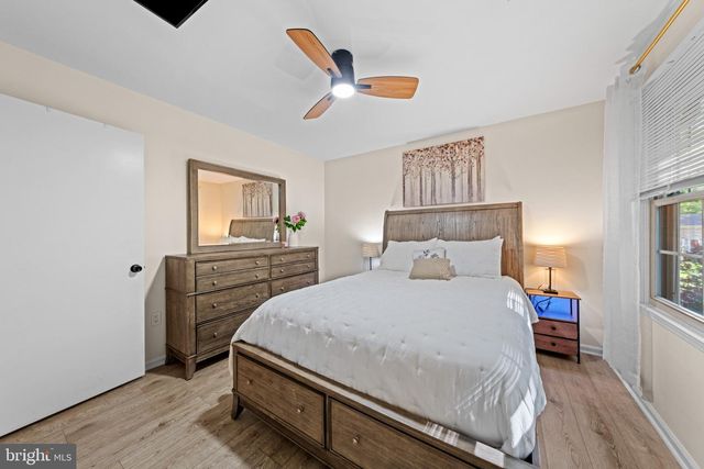 11858 ANTIETAM RD, Woodbridge, VA 22192