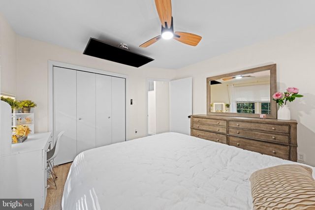 11858 ANTIETAM RD, Woodbridge, VA 22192