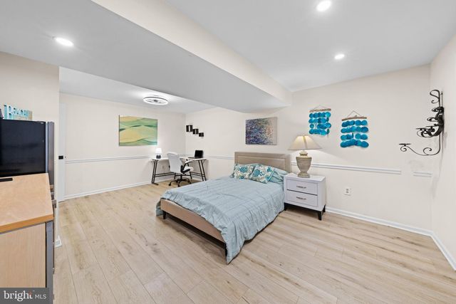 11858 ANTIETAM RD, Woodbridge, VA 22192
