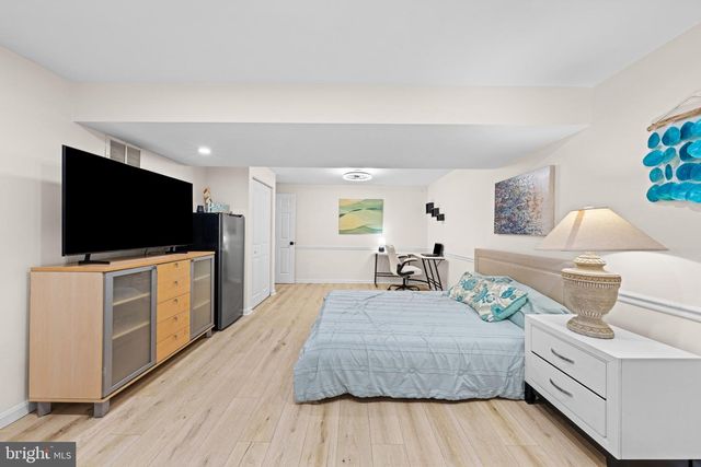 11858 ANTIETAM RD, Woodbridge, VA 22192