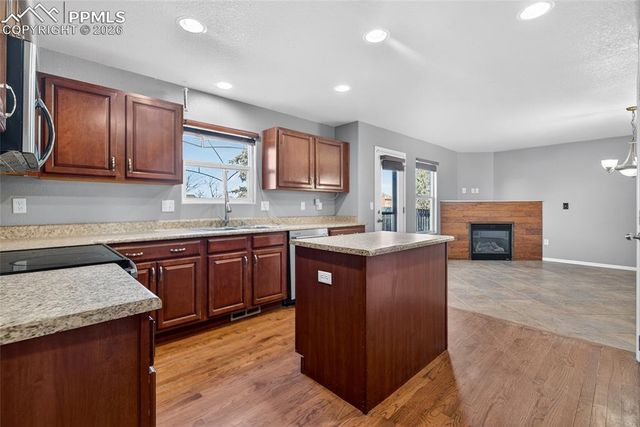 8278 Chasewood Loop, Colorado Springs, CO 80908