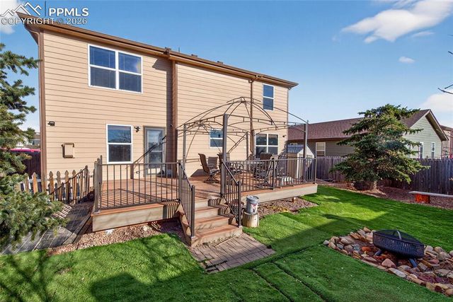 8278 Chasewood Loop, Colorado Springs, CO 80908