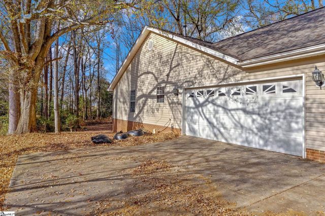510 Hunters Lane, Anderson, SC 29625