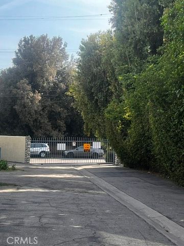 18435 Keswick, Reseda, CA 91335